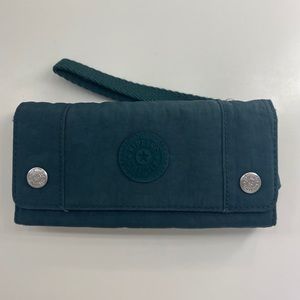 Kipling snap wallet